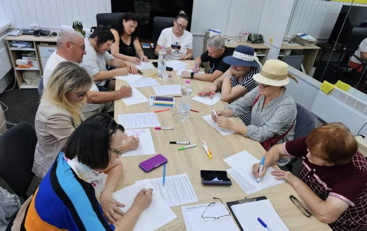 Відбувся черговий захід з творчого малювання як психо-соціальна підтримка для людей похилого віку в місцевих громадах Івано Франківщини Відбувся черговий захід з творчого малювання як психо-соціальна підтримка для людей похилого віку в місцевих громадах Івано Франківщини